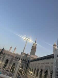 Minarets de la Grande Mosquée de La Mecque et la tour Abraj Al-Bait