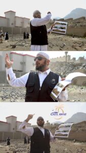 Guide religieux francophone Gate Away commentant la grotte de Hira à Jabal al-Nour